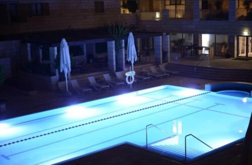 Andromeda Hill Apartments And Spa Tel Aviv Exteriér fotografie